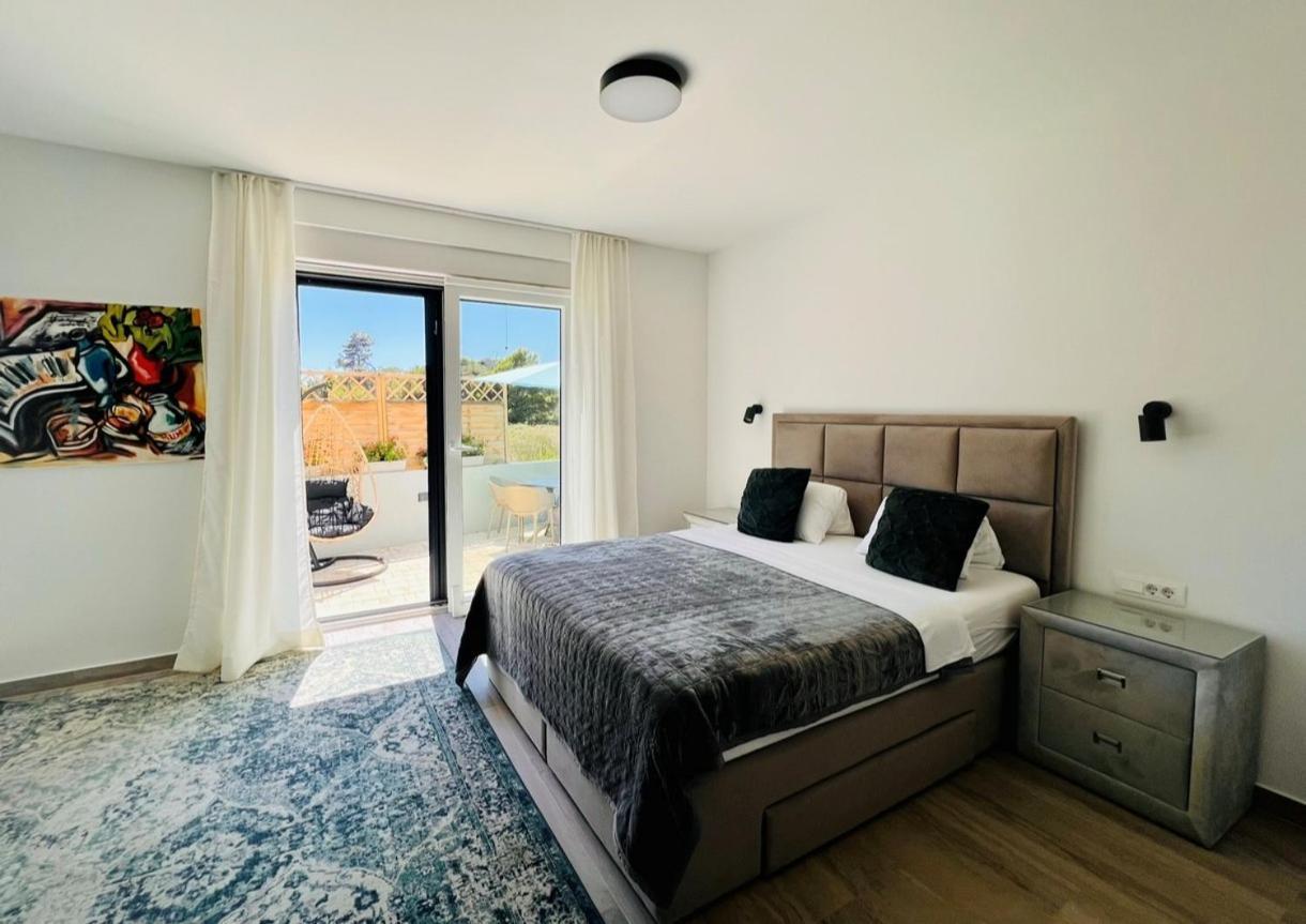 Apartments The Beach Resort Вир Екстериор снимка