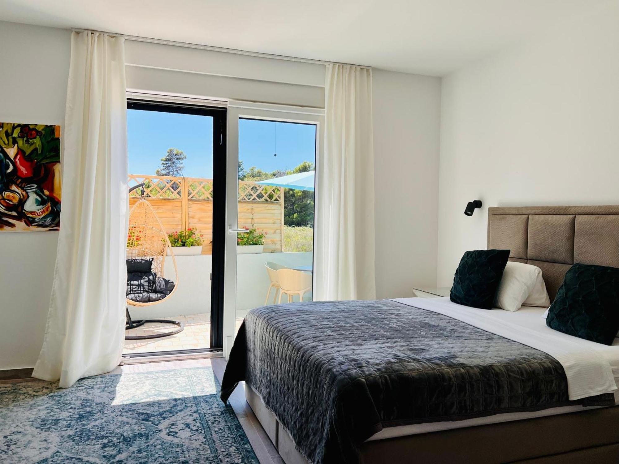 Apartments The Beach Resort Вир Екстериор снимка