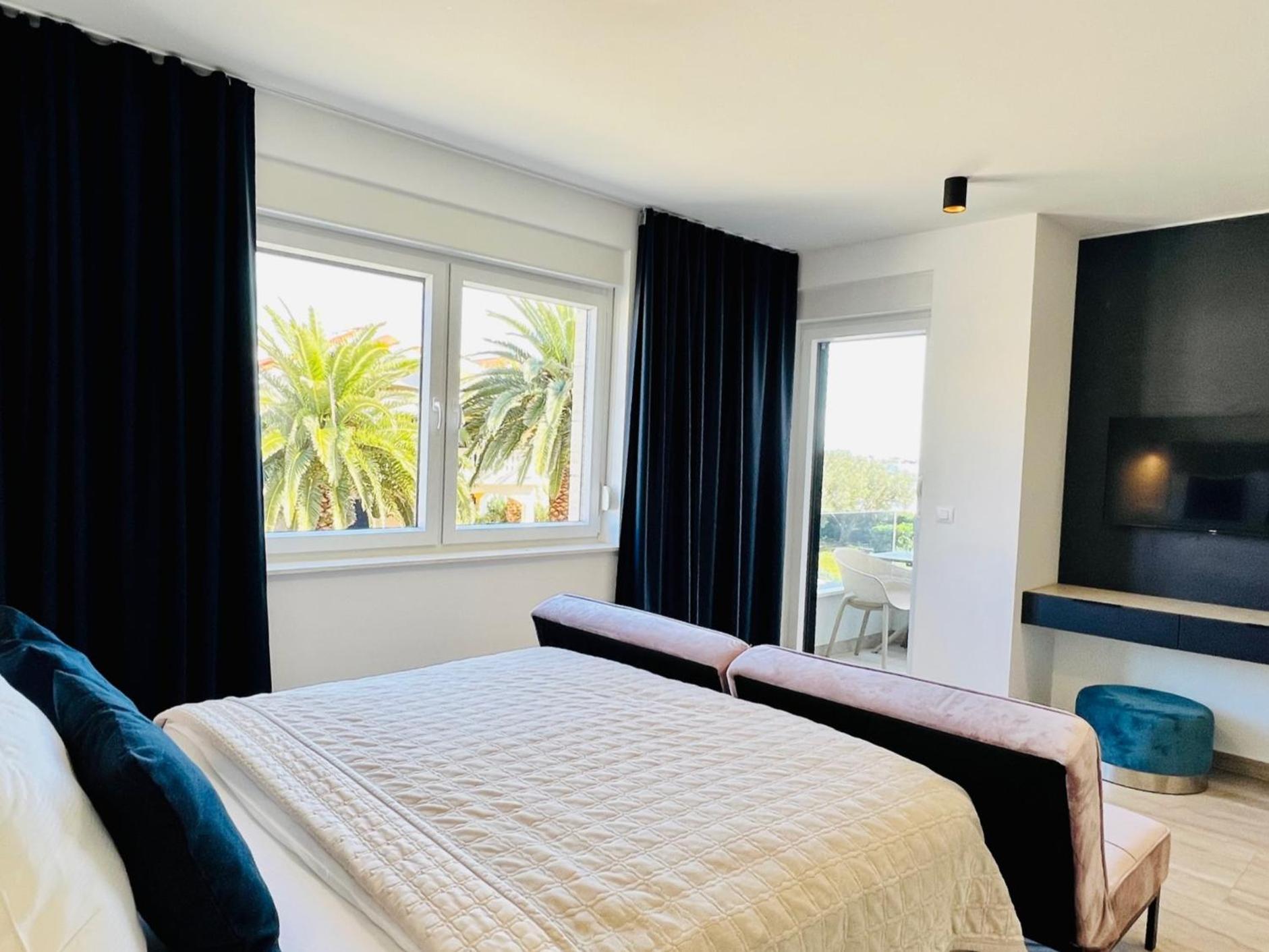Apartments The Beach Resort Вир Екстериор снимка