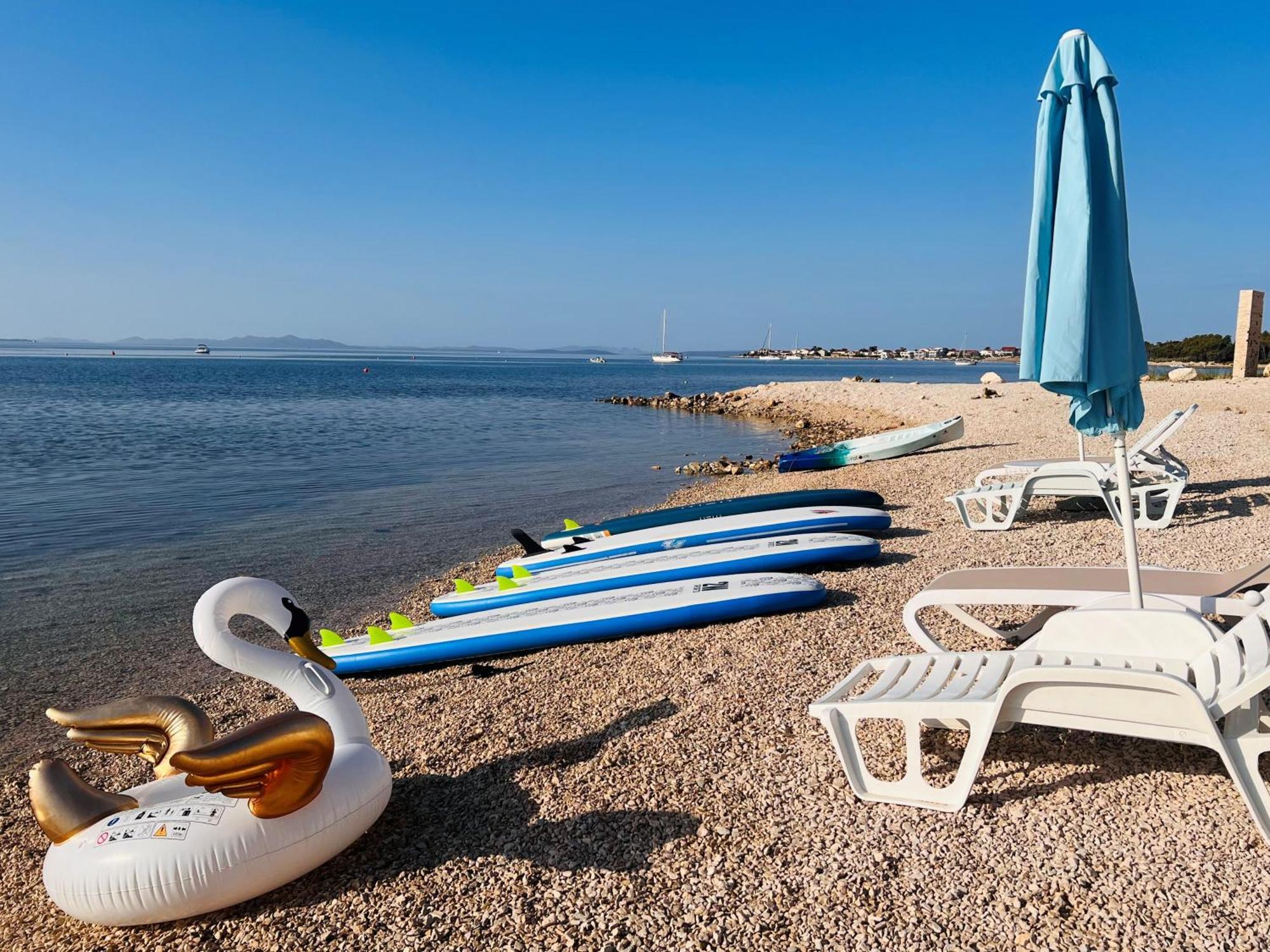 Apartments The Beach Resort Вир Екстериор снимка