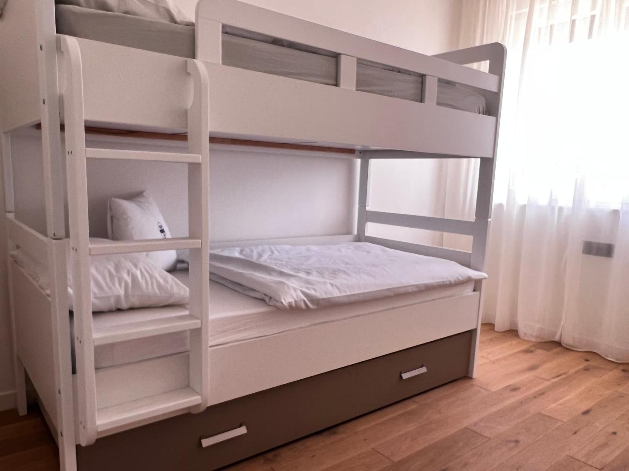 Apartments The Beach Resort Вир Екстериор снимка
